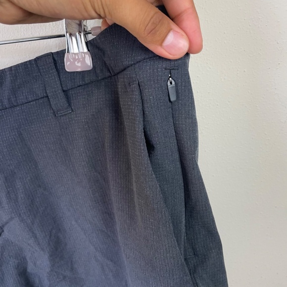 Lululemon Commission Short Classic 9" *Ventlight Mesh Obsidian - Picture 9 of 11